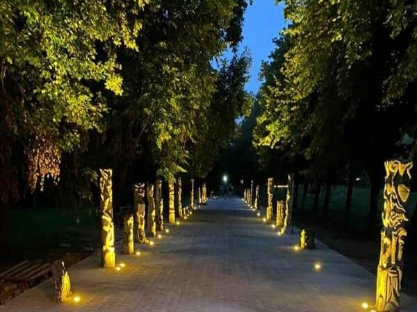 Алея Голованя