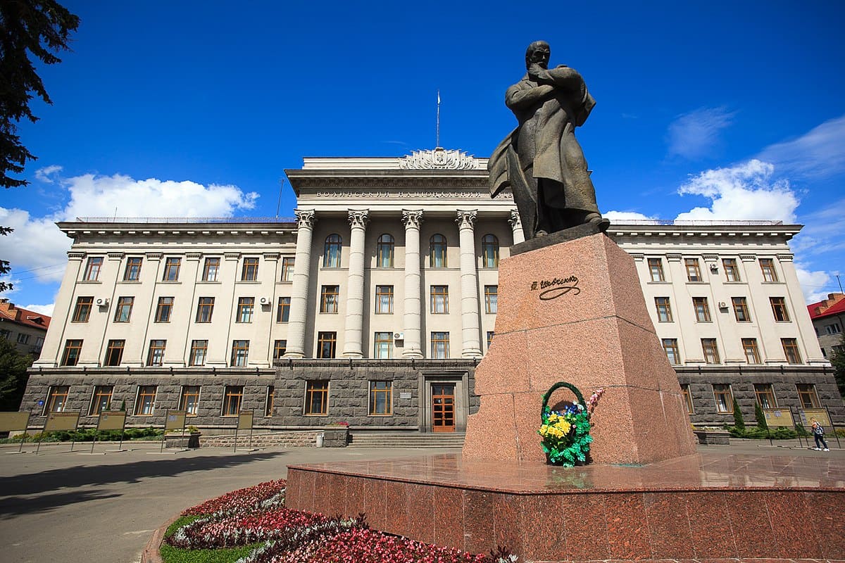 університети Луцька