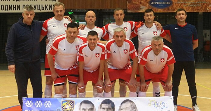 новини