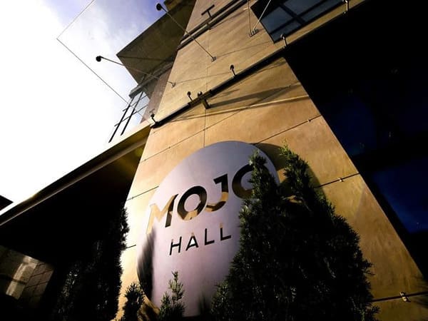 «Mojo Hall»