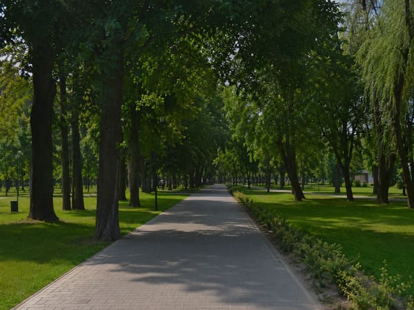 Парк імені Лесі Українки в Луцьку