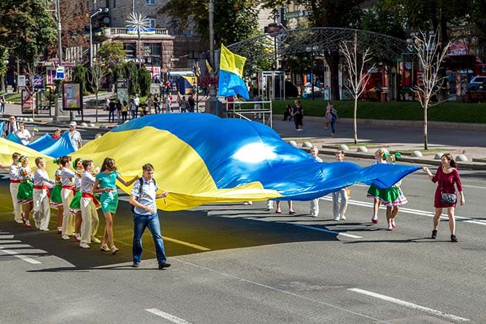 Ланцюг Єднання Луцьк
