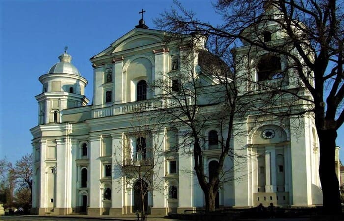 Костел Святих Петра і Павла