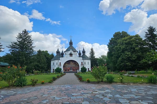 Козацькі могили: спадщина в камені