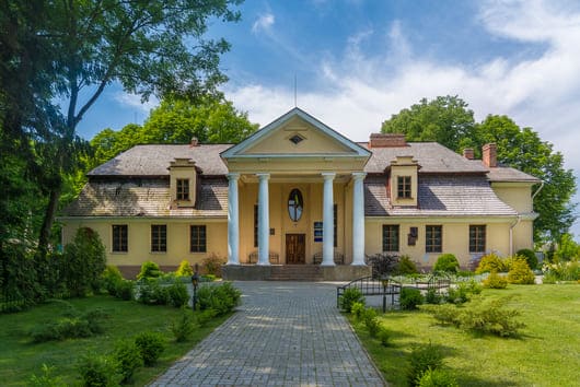 Садиба Липинських унікальна пам'ятка у с.Затурці