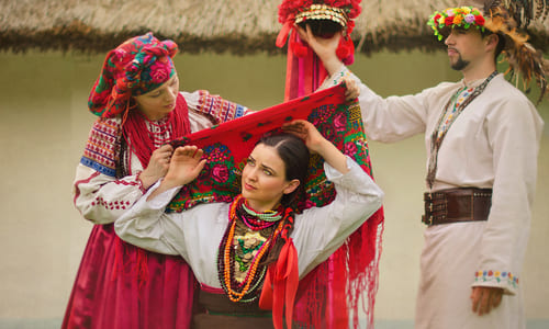 Весільні традиції Волині. Особливості весілля в Луцьку та області