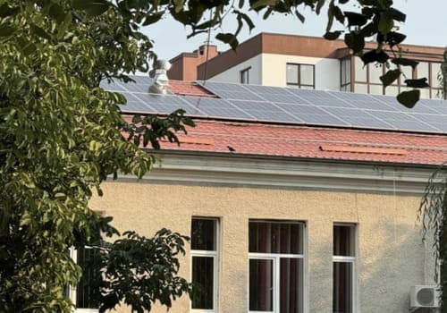 У Нововолинській лікарні встановили сонячну електростанцію