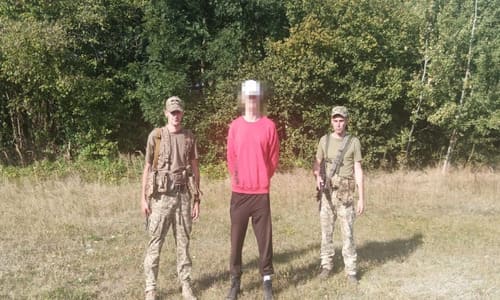 На Волині двоє чоловіків намагались потрапити за кордон