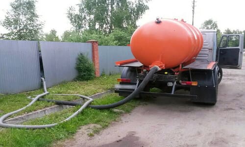 Для чого потрібна викачка вигрібної ями? 