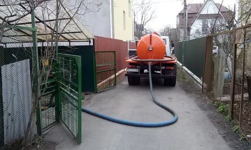 Як часто викачувати яму?