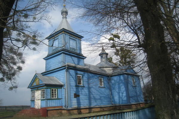 Михайлівський дерев’яний храм у селі Оса