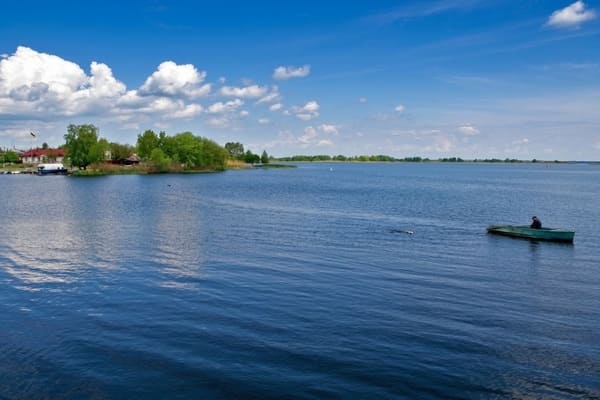 Набережна й зона відпочинку «Кубані» Рожище