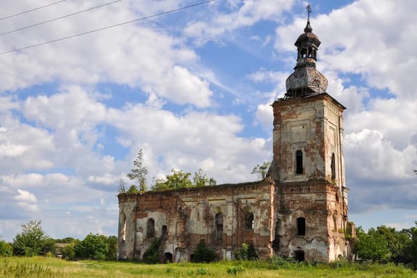 Руїни Бернардинського монастиря